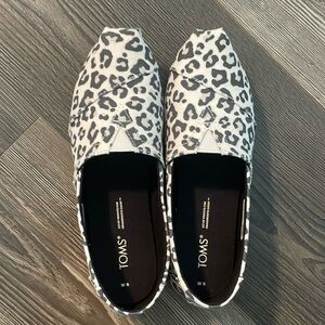 Leopard TOMS